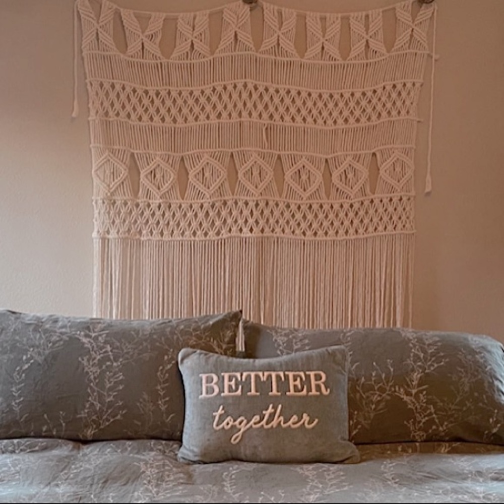 Handmade Bohemian Braided Macrame Indie Dorm/Living Room/Wall/Bedroom Decor - Picture 6 of 8